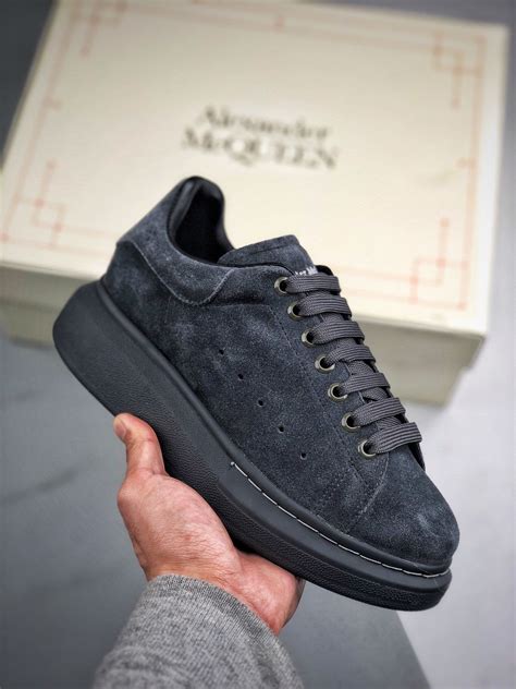 alexander mcqueen negras